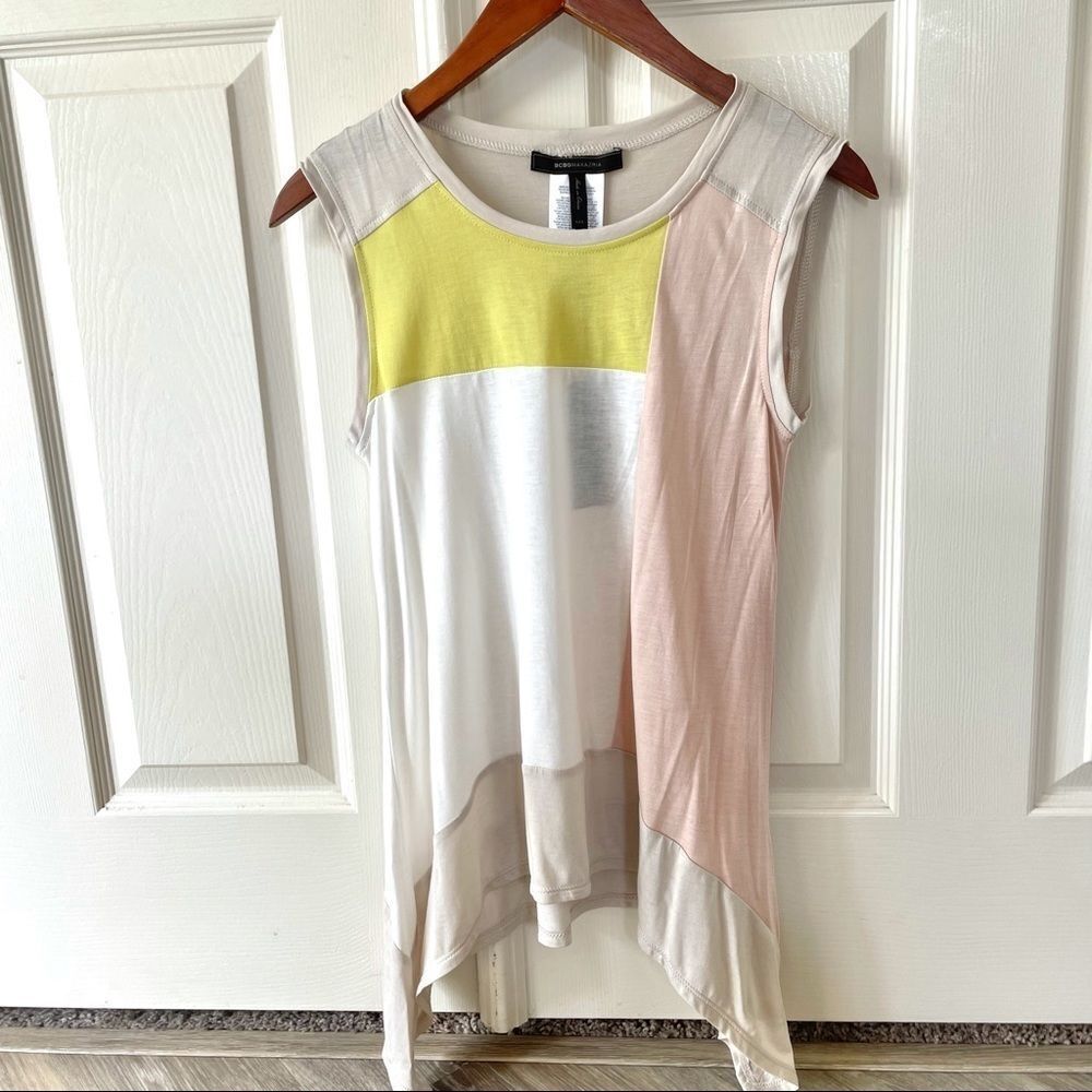 BCBG Aven color block  sleeveless top